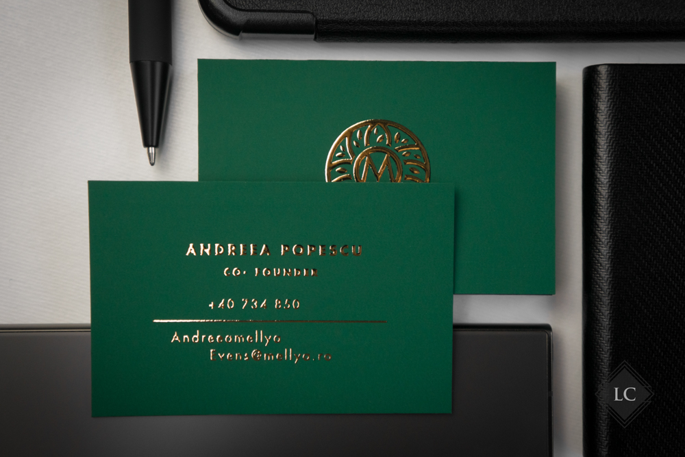 Carti vizita luxury verzi - folio auriu in relief